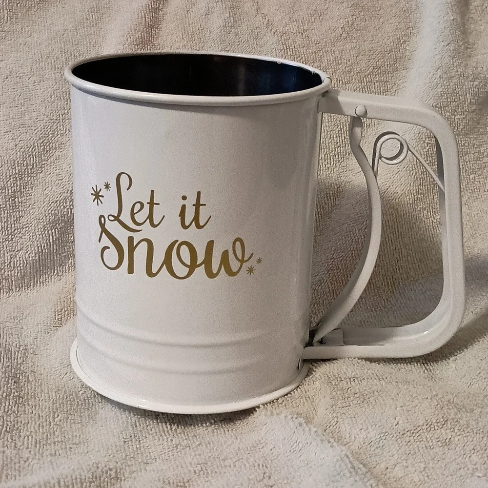 Let it snow sifter for baking